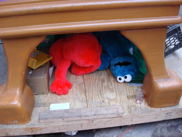 Elmot and Cookie Monster, dead